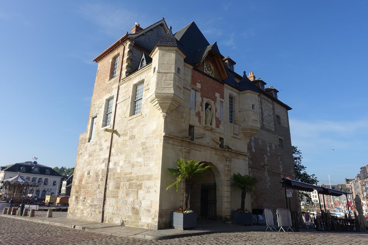 Armonui Honfleur Centre Historique Apartamento Exterior foto